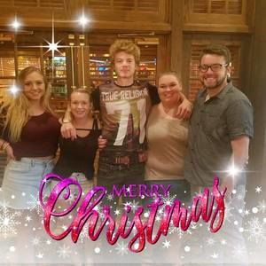 Meet your Posher, Joni